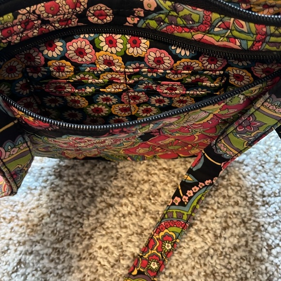Used Vera Bradley Small Black Multicolor Crossbody Bag Handbag Purse Retired - Picture 5 of 5